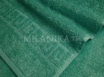 Зеленое махровое полотенце  (А)