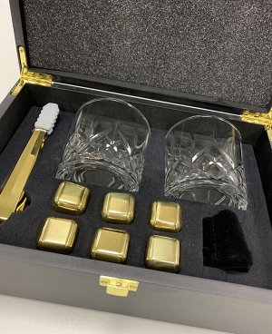 Идеальный подарок для настоящего ценителя виски: подарочный набор стаканов с камнями в стильной черной коробке!