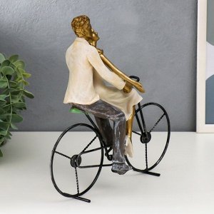 Сувенир полистоун романтика "Влюблённые - прогулка на велосипеде" 26,5х12,5х26 см