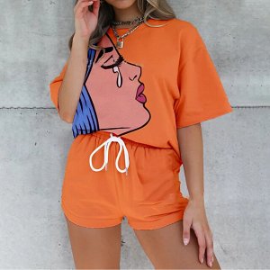 Женский костюм (футболка и шорты), принт "Девушка", цвет оранжевый