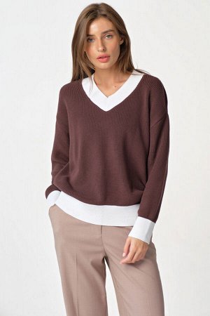 Пуловер вязаный с v-вырезом шоколадный