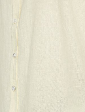 Рубашка Материал: %58  Хлопок, %42 Rami Параметры модели: рост: 188 cm,  объем груди: 99, объем талии: 75, объем бедер: 95 Надет размер: L