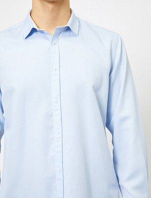 Рубашка Материал: %52  Хлопок, %48  Полиэстер Параметры модели: рост: 189 cm,  объем груди: 99, объем талии: 75, объем бедер: 99 Надет размер: M