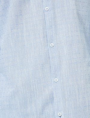 Рубашка Материал: %100  Хлопок Параметры модели: рост: 188 cm,  объем груди: 99, объем талии: 75, объем бедер: 95 Надет размер: L