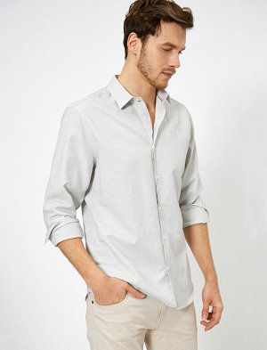 Рубашка Материал: %100  Хлопок Параметры модели: рост: 189 cm,  объем груди: 99, объем талии: 75, объем бедер: 99 Надет размер: M