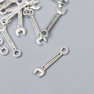 Декор металл для творчества "Ключ и шестигранник" серебро G062B621 набор 25 шт 2,4х0,6 см