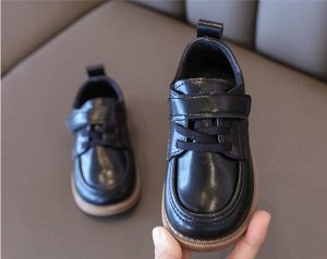 Детские ботинки для мальчика на липучке, цвет черный