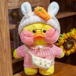 Утка Лалафанфан  (lalafanfan duck)