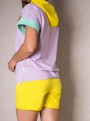 Костюм женский: футболка с капюшоном, принт LARETTO + шорты, лиловый