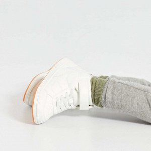 Высокие кроссовки с эластичными шнурками - белый