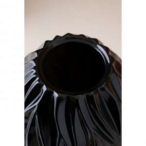 Ваза керамическая "Пламя", настольная, чёрная, 21 см