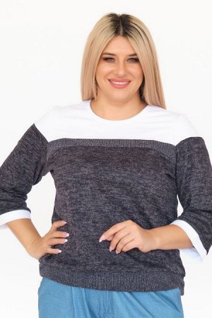 Блузка Цвет:
темно-синий
Состав:
62%Вискоза 33%ПЭ 5%Эластан
Длина изделия:
66 см
Размер модели:
54
Рост модели:
174 см
Комфортная блузка полуприлегающего силуэта из меланжевой ткани с люрексом. Кокетк
