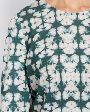 HV Блуза Описание



Яркий образ
Практичный, смесовый материал
Классический круглый вырез

Дизайнерская блуза от немецкого бренда Helena Vera привлекает внимание ярким, оригинальным принтом.
