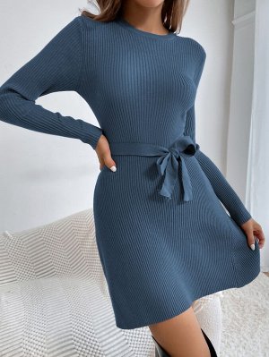 Платье-свитер с поясом в рубчик