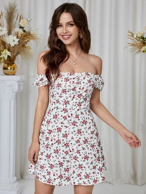 Платье с цветочным принтом и открытыми плечами
