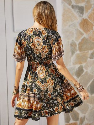 Rusttydustty Платье с цветочным принтом с рукавами-бабочками расклешенный
