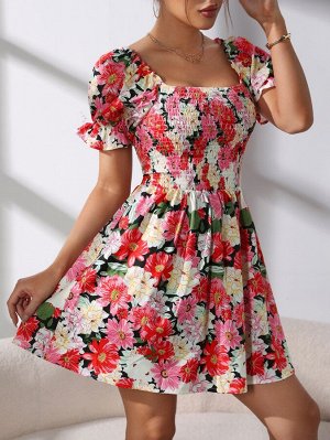 Платье А-силуэта с цветочным принтом с оборкой с квадратным воротником