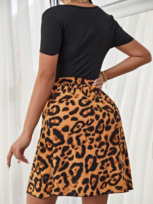 Платье с поясом с леопардовым принтом