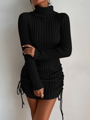 Платье-свитер с высоким воротником на кулиске со сборками
