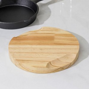 Сковорода на деревянной подставке «Авиньон», 21,5?15,5?2,5 см, с 2 сливами