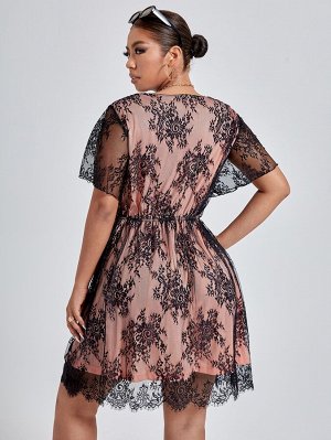 Платье А-силуэта Plus Size с кружевной отделкой