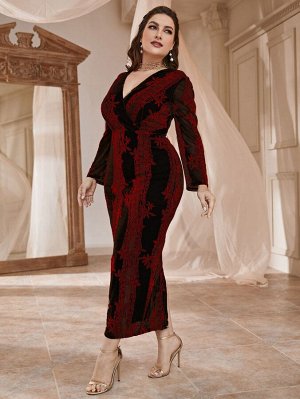 Plus Size Платье с цветочным принтом с v-образным вырезом с разрезом сзади