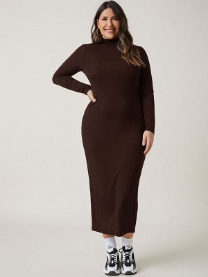 Plus Size Облегающее платье с высоким воротником