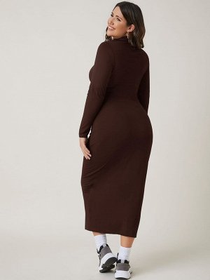 Plus Size Облегающее платье с высоким воротником