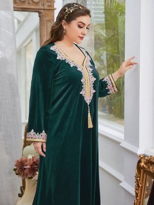 Plus Size Платье с кружевной отделкой контрастный с бахромой из бархата