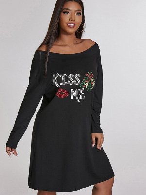 Платье с принтом губ и слогана с открытыми плечами Plus Size