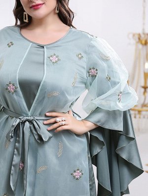 Plus Size Платье с поясом с цветочной вышивкой контрастный сетчатый