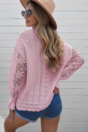 Розовый вязаный свитер с перфорацией и кружевным вставками на рукавах