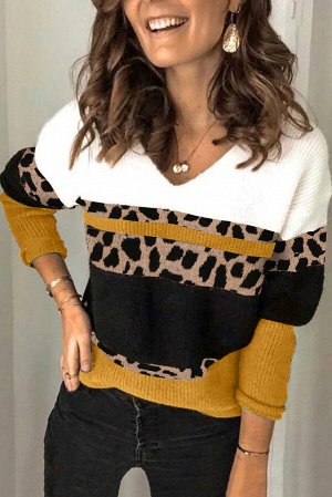 Желтый вязаный свитер с черно-белыми вставками и леопардовым принтом