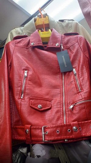 Куртка эко-кожа красная женская