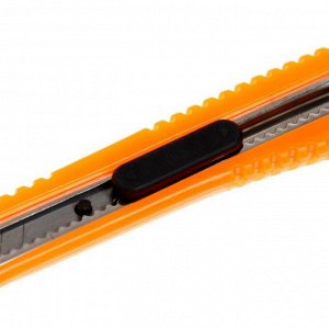 Calligrata Нож канцелярский, лезвие 9 мм, с металлическим направляющим фиксатором, блистер, корпус МИКС