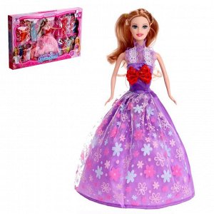 Кукла-модель «Виктория» с набором платьев
