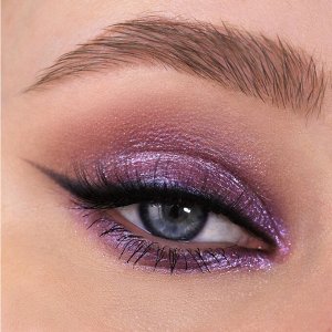 Тени д/век компактные сияющие с дуохромными переливами "PRO Sparkle" RELOUIS 2.9гр.