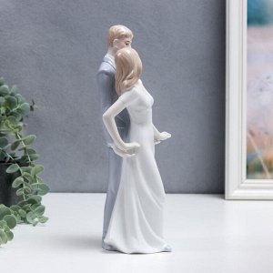 Сувенир керамика "Влюбённые - нежный взгляд" 27 см