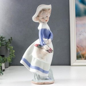 Сувенир керамика "Девочка Машенька с корзинкой роз" 30x12,5x10 см