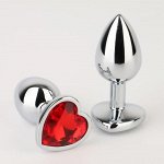 Анальная пробка, серебряная, с красным кристаллом в форме сердца, D = 28 мм