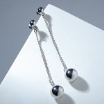 Серьги висячие &quot;Грация&quot; крупные бусины, 8,5см, цвет серебро