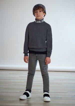 Джинсы для мальчика