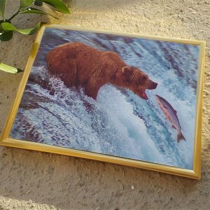 3Д картинка "Медведь у водопада" 14,5 х 19,5 см х М-0018, голографическая открытка с изображением медведя, без рамки