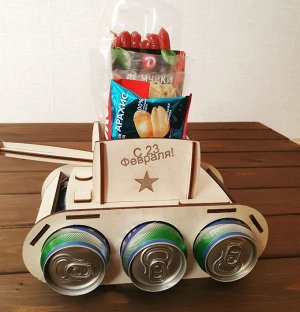 Танк из дерева для подарка на 23 февраля