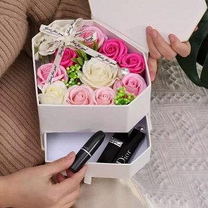Букет из мыльных роз в шкатулке/Мыло-розы/Подарочный набор роз из мыла