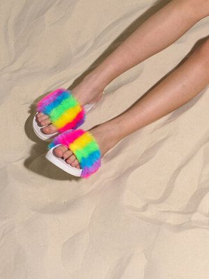 Пляжная обувь для девочек