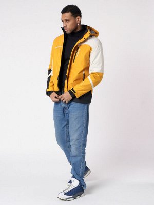 Куртка спортивная мужская с капюшоном желтого цвета 3589J