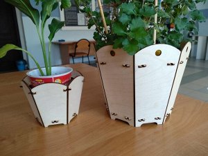 Деревянные горшочки для цветов 2 шт