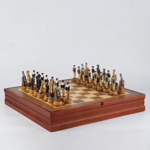 Шахматы сувенирные "Морское сражение" h короля-8 см, h пешки-6.5 см, 36 х 36 см