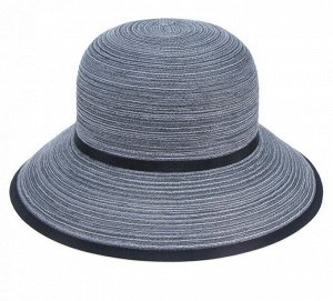 Шляпа Ширина поля:  8 см.
Диаметр шляпы:  31 см.
Высота тульи:  10 см.
Аксессуар:  лента.
Детали:  пластиковый каркас.